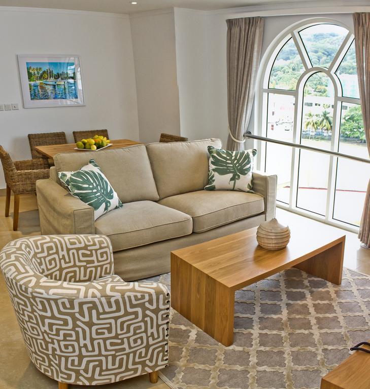 The Quadrant Luxury Apartments Victoria Bagian luar foto
