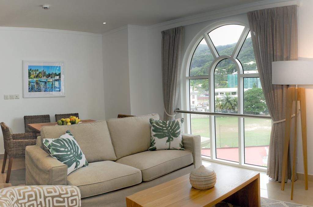 The Quadrant Luxury Apartments Victoria Bagian luar foto