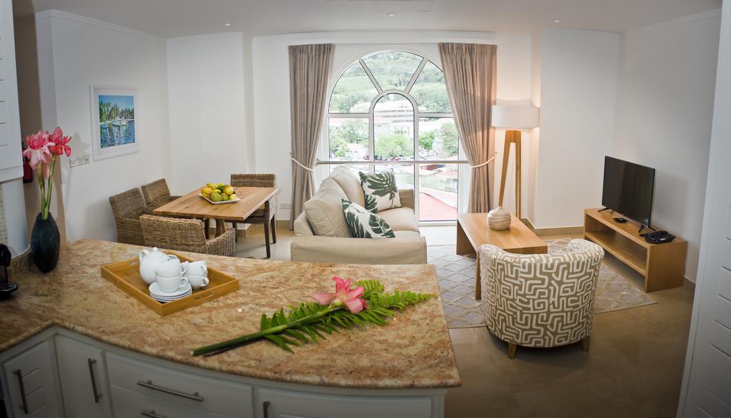 The Quadrant Luxury Apartments Victoria Bagian luar foto
