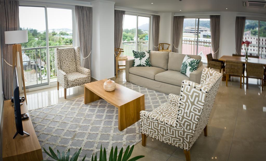 The Quadrant Luxury Apartments Victoria Bagian luar foto